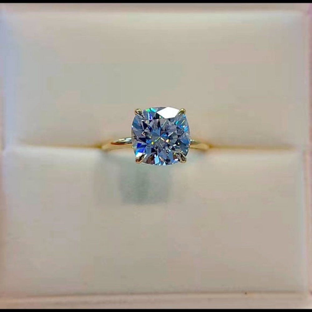 Solid 14k gold 4.5ct cushion moissanite ring